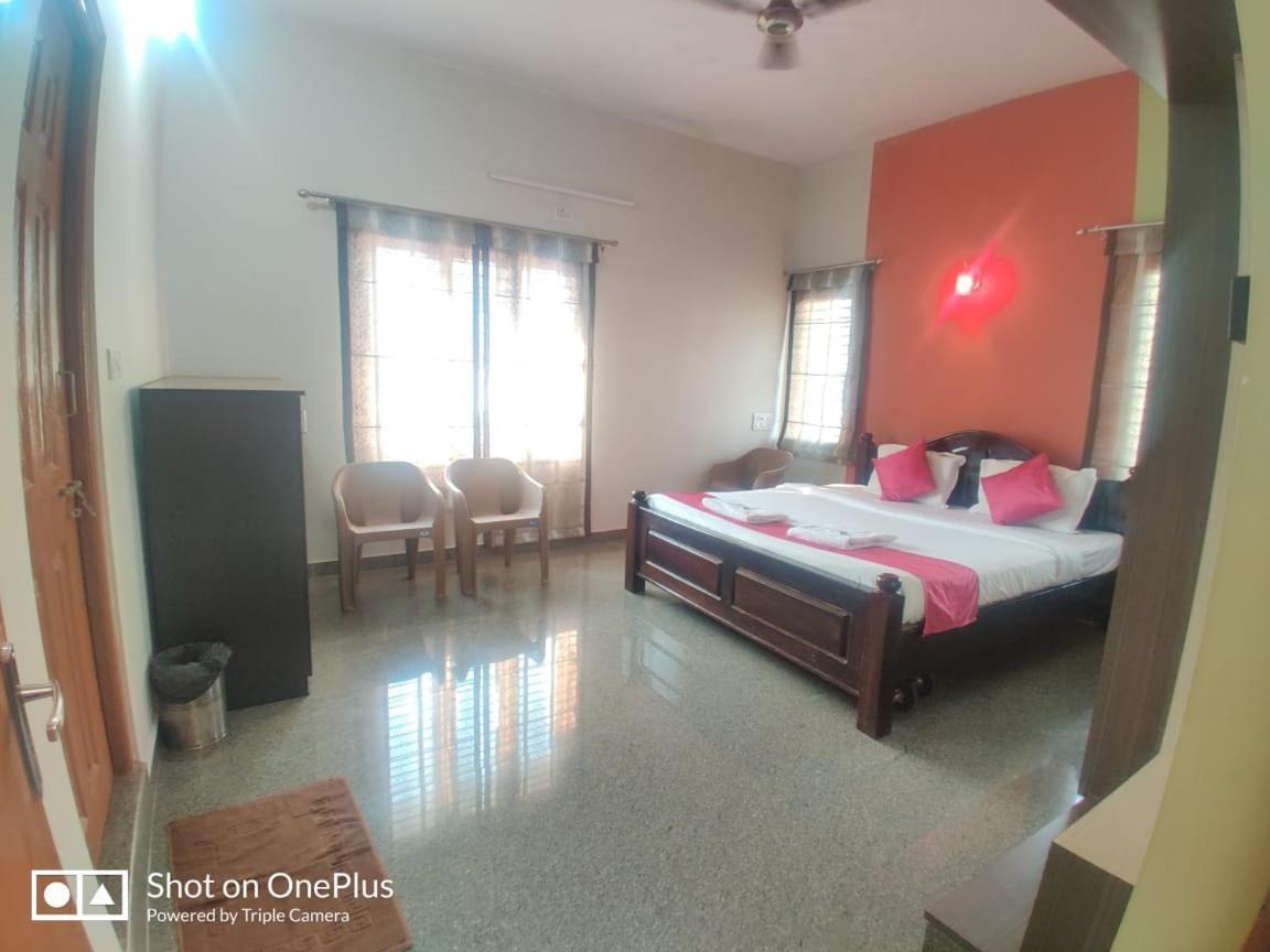 Nandan Home Stay Mysore Exterior foto